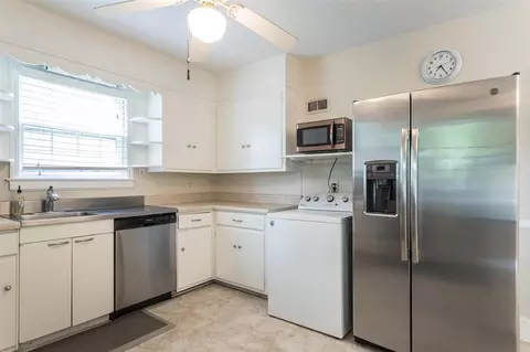 1110 Watts St, Durham, NC 27701 photo 12
