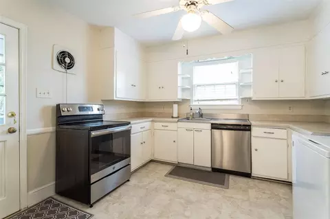 1110 Watts St, Durham, NC 27701 photo 14