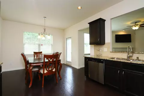 2725 Evanston Ave, Durham, NC 27703 photo 11