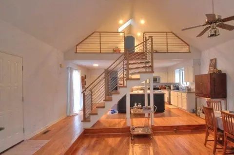 2015 Redding Ln, Durham, NC 27712 photo 2