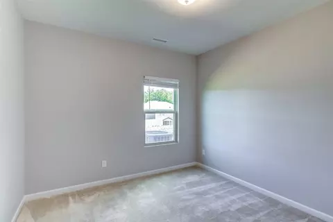 918 Lippincott Rd, Durham, NC 27703 photo 11