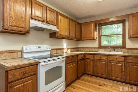 3811 Michael Dr, Haw River, NC 27258 photo 8