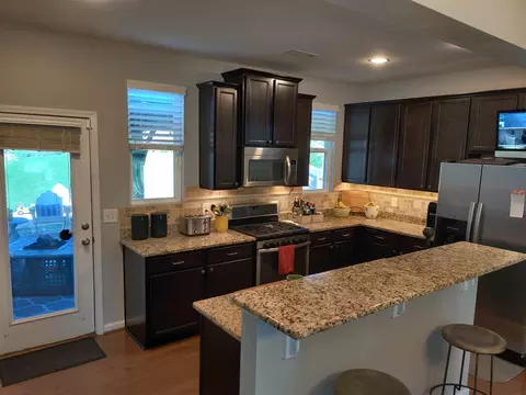 1204 Willowcrest Rd, Durham, NC 27703 photo 3