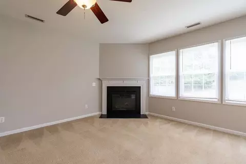 2106 Cedar Grove Dr, Durham, NC 27703 photo 9
