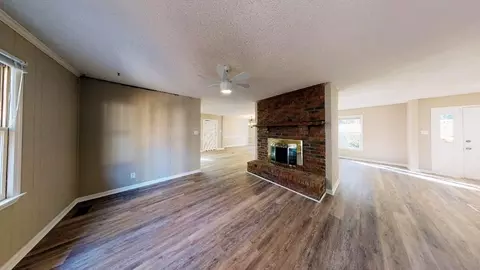 421 Constitution Dr, Durham, NC 27705 photo 8