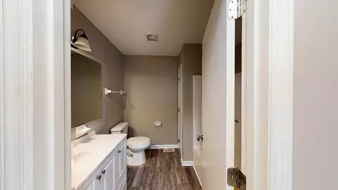 421 Constitution Dr, Durham, NC 27705 photo 9