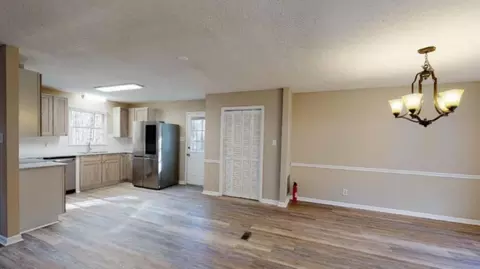 421 Constitution Dr, Durham, NC 27705 photo 7