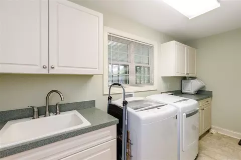 18 Gardner Lake Dr, Willow Spring, NC 27592 photo 9