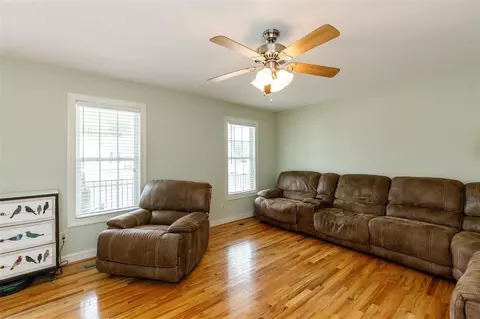 18 Gardner Lake Dr, Willow Spring, NC 27592 photo 5