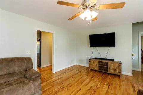 18 Gardner Lake Dr, Willow Spring, NC 27592 photo 7