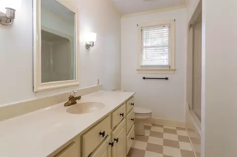 104 Forest Dr, Clinton, NC 28328 photo 20