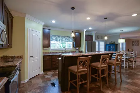 1634 Lynch Rd, Selma, NC 27576 photo 6