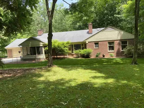 607 E Spring St, Oxford, NC 27565 photo 4