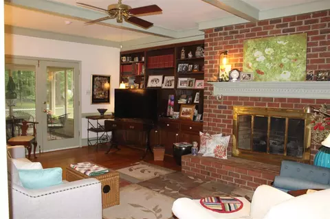 607 E Spring St, Oxford, NC 27565 photo 11