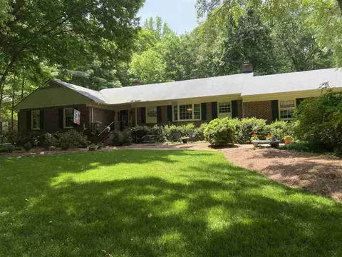 607 E Spring St, Oxford, NC 27565 photo 2