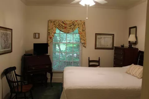 607 E Spring St, Oxford, NC 27565 photo 22