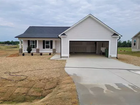 51 Falling Leaf Ln, Benson, NC 27504 photo 2