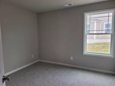 51 Falling Leaf Ln, Benson, NC 27504 photo 10