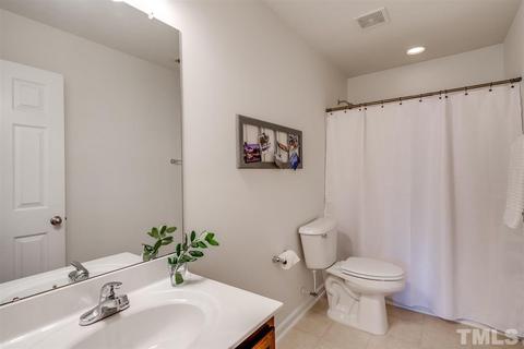715 Ashburn Ln, Durham, NC 27703 photo 16
