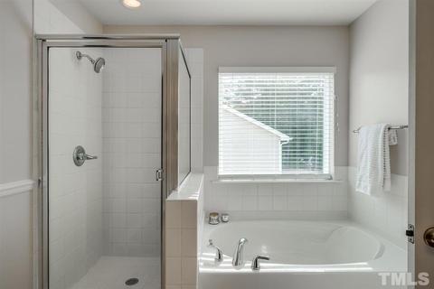 715 Ashburn Ln, Durham, NC 27703 photo 19
