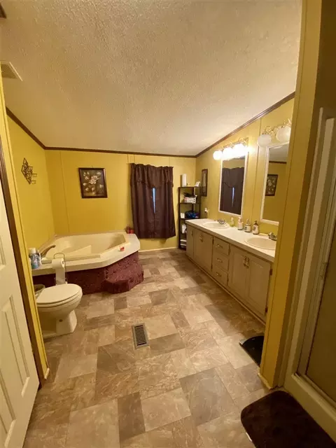 90 Brian Ct, Roxboro, NC 27574 photo 12