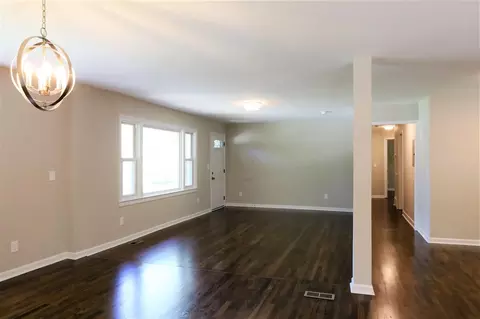 807 Lindley Dr, Durham, NC 27703 photo 12