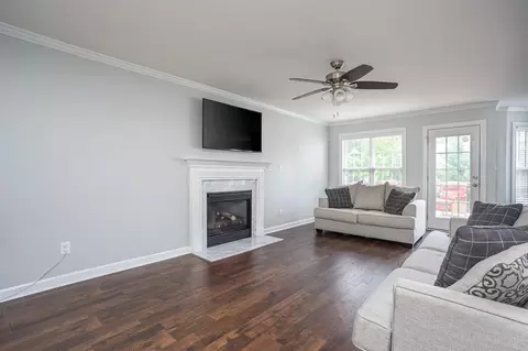 8908 Castleton Ln, Raleigh, NC 27615 photo 7