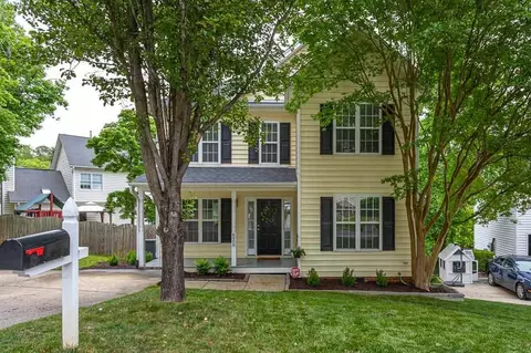 8908 Castleton Ln, Raleigh, NC 27615 photo 1