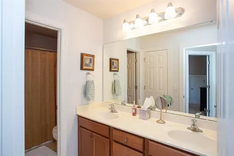 1603 Eagle Lodge Ln, Durham, NC 27703 photo 23