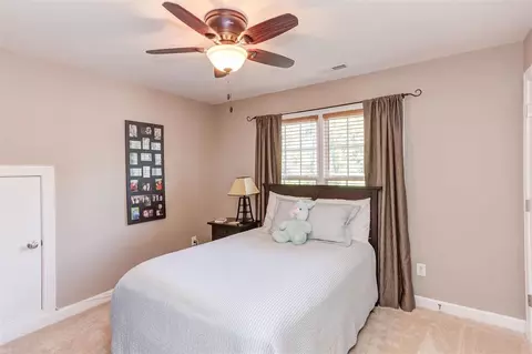 1603 Eagle Lodge Ln, Durham, NC 27703 photo 21