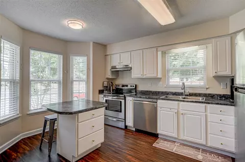 1619 Williamsburg Rd, Durham, NC 27707 photo 9