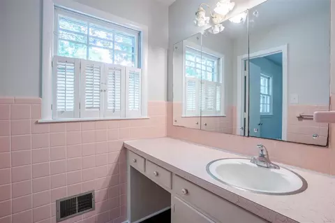 137 Chateau Rd, Durham, NC 27704 photo 23