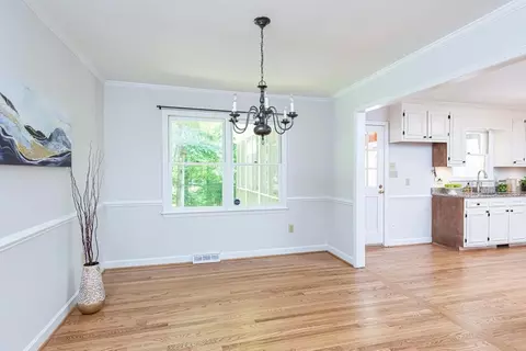 509 Compton Rd, Raleigh, NC 27609 photo 6