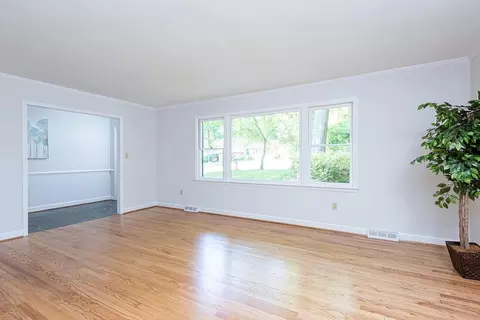509 Compton Rd, Raleigh, NC 27609 photo 4