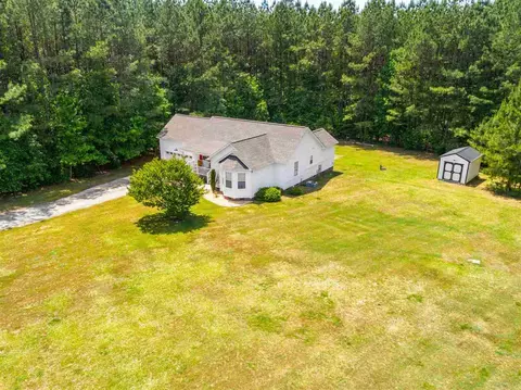 153 Thistle Dr, Selma, NC 27576 photo 4