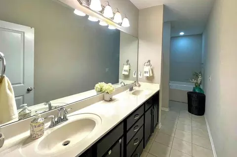 716 Sidepark St, Durham, NC 27703 photo 18