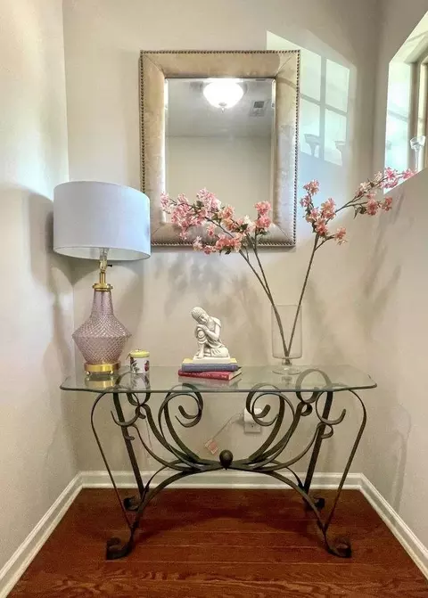 716 Sidepark St, Durham, NC 27703 photo 2