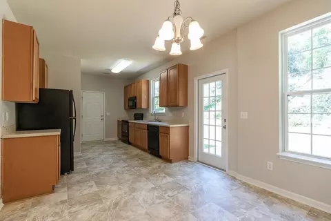 19 Hidden Meadow Ct, Durham, NC 27704 photo 9