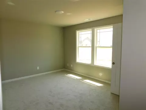 35 Falling Leaf Ln, Benson, NC 27504 photo 16