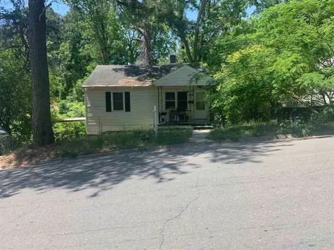828 Ridgeway Ave, Durham, NC 27701 photo 3
