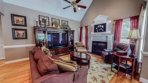 318 Denada Path, Roxboro, NC 27574 photo 4