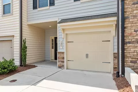 125 Phantom Ln, Durham, NC 27703 photo 3