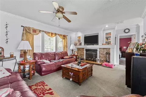 21 Prospect Ln, Dunn, NC 28334 photo 9