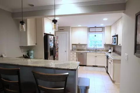 3307 Long Ridge Rd, Durham, NC 27703 photo 2