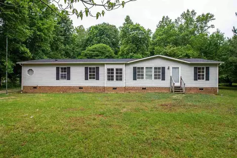 140 Ridgewood Dr, Middlesex, NC 27557 photo 1