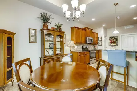 131 Colonade Ct, Benson, NC 27504 photo 9