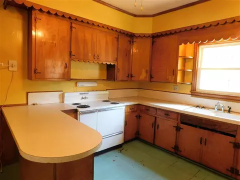 702 Pleasant Dr, Durham, NC 27703 photo 8