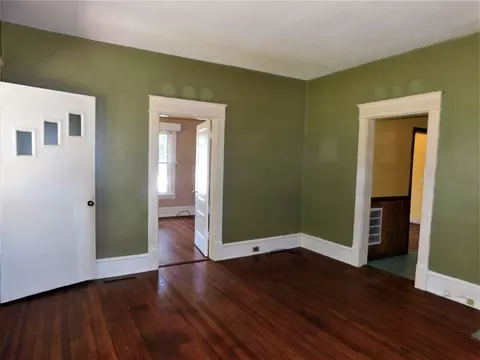 702 Pleasant Dr, Durham, NC 27703 photo 2
