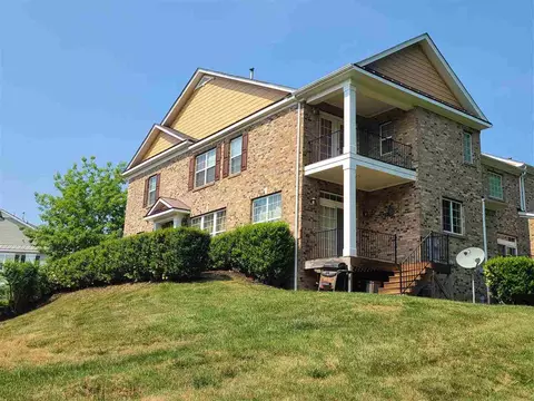 1333 Seattle Slew Ln, Cary, NC 27519 photo 4