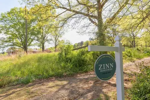 565 Erwin Rd, Durham, NC 27707 photo 2